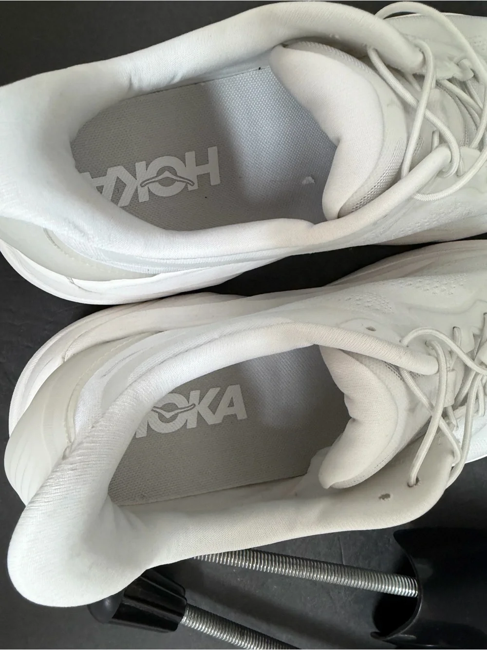 NEW Hoka One One Arahi SR Men’s Size 10.5 (2E WIDE) 1168714-WWH Shoes Rare White